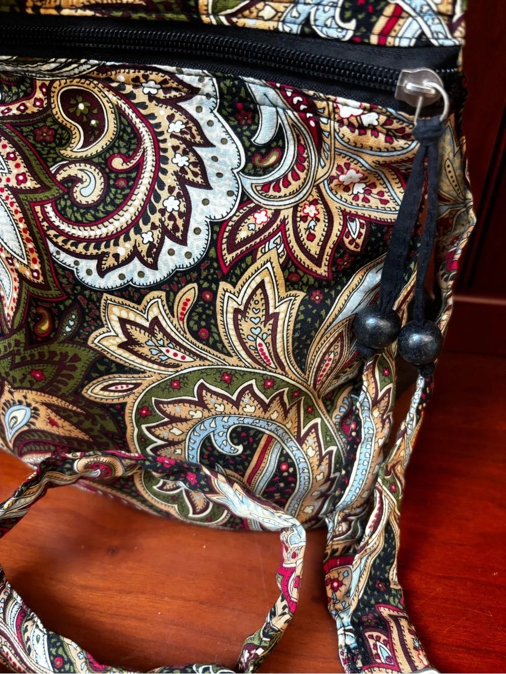 VTG Isabella journey patterned tapestry crossbody bag